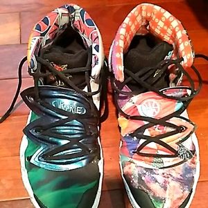 Kylie Nike Basketball shoes